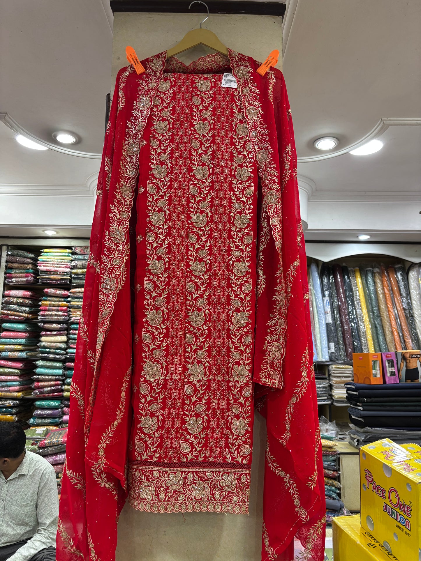 Women's Unstiched Suit Fabric